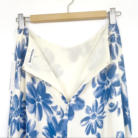 REFORMATION Roma midi Skirt floral white and blue Celestia color size 6 - Picture 5 of 10